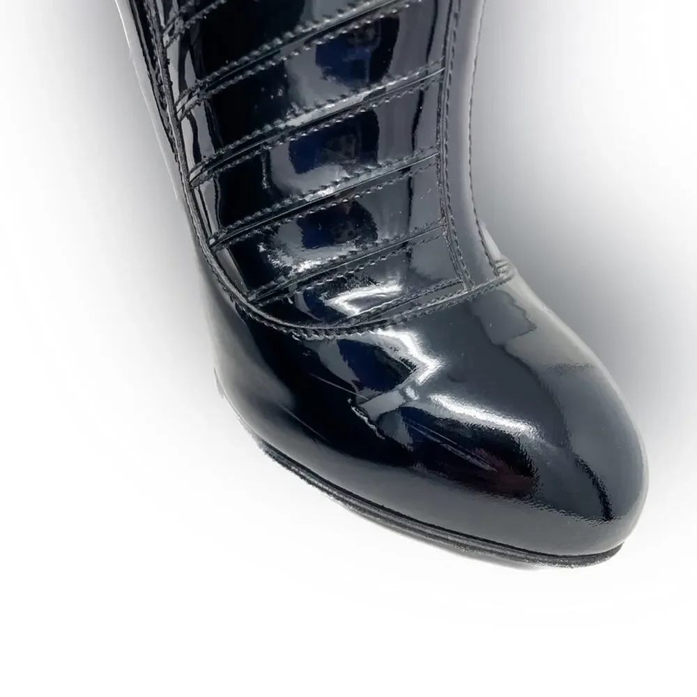 Chanel vintage 2006 Paris New York Patent Leather Booties size 38.5 US 7-7.5